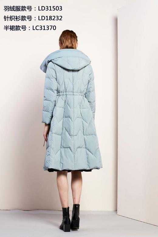 2楼法蒂微FULWIN时尚羽绒服 商品图2