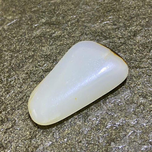 和田玉（白玉）籽料原石16.5g（价格面议） 商品图1