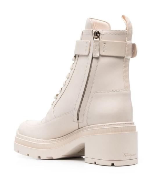 【特价商品不退不换】FERRAGAMO 菲拉格慕 靴子女  0753733-003 白色.牛皮革（暂无品牌物料包装） 商品图1