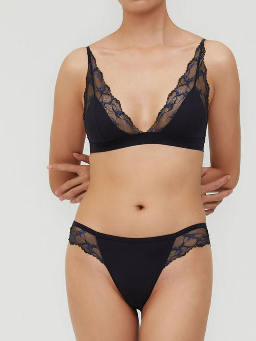 LOAM｜边界 Triangle 蕾丝三角杯无钢圈 S22 L04 S2 [ 夜幕蓝 ] 商品图1