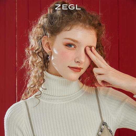 ZEGL圣诞系列雪花糖果耳环女2022年新款潮可爱猫咪耳钉秋冬耳饰品 商品图3