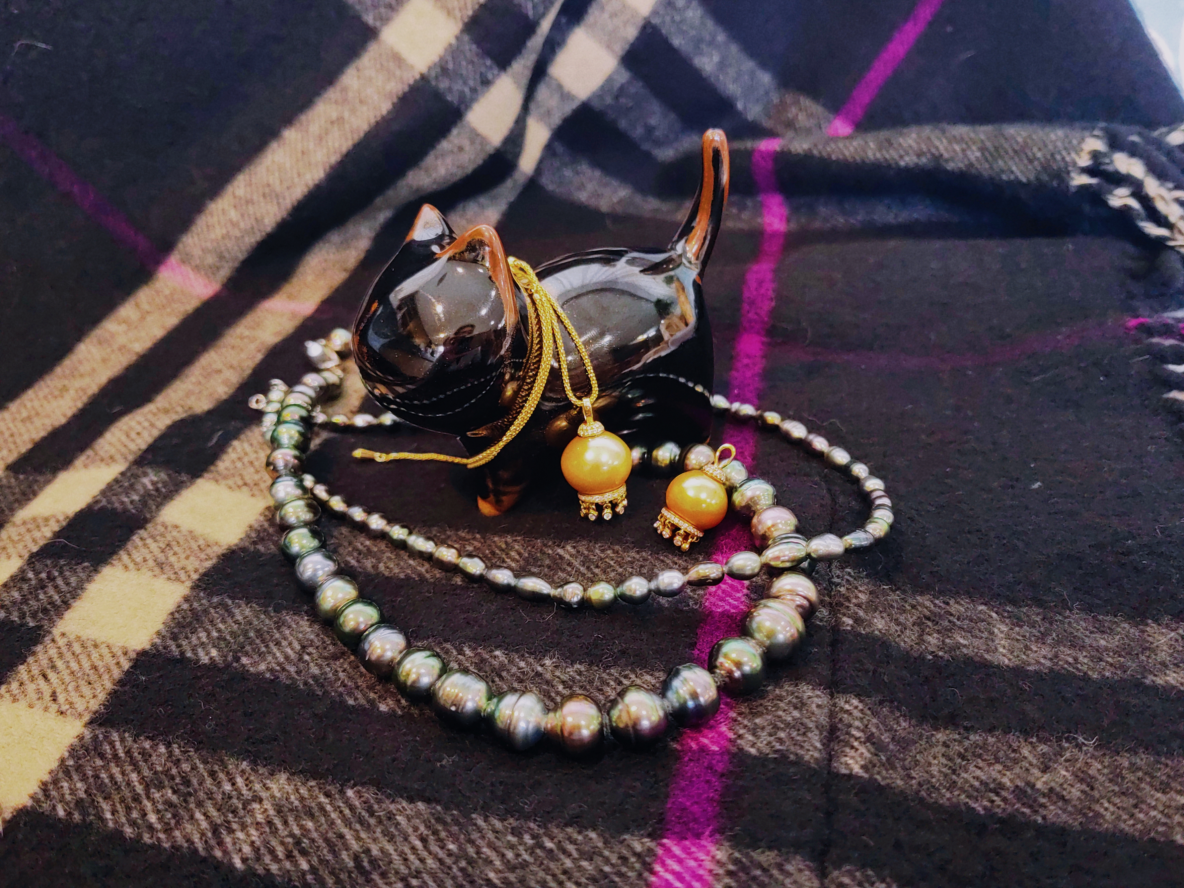 宫灯14.8-16mmMM南洋金珠18K金镶钻石珍珠吊坠