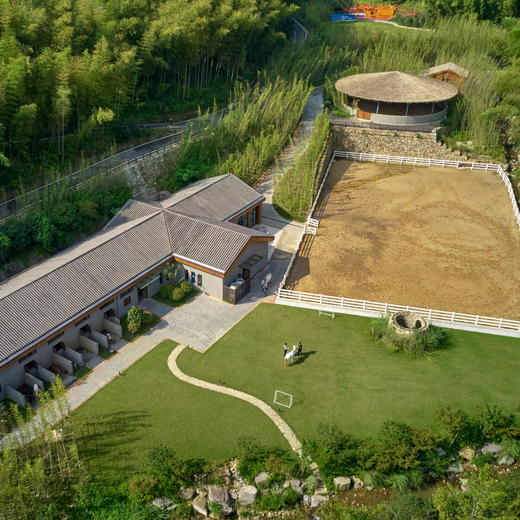 3天2晚【宁海安岚酒店】寒假可用！入住山中奢华别墅，含双人极乐汤泉、马匹互动、旅拍等多项礼遇，高端亲子度假~ 商品图1