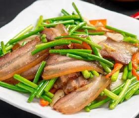 蒜苔香干炒腊味(份)