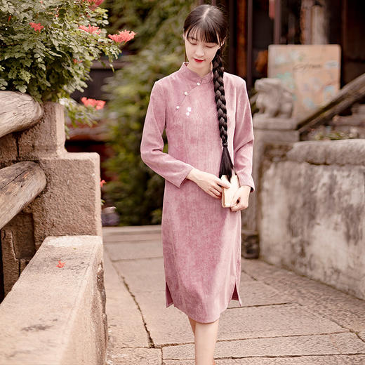 YM-13336灯芯绒旗袍改良版保暖秋冬新款女民国风复古文艺显瘦连衣裙 商品图0