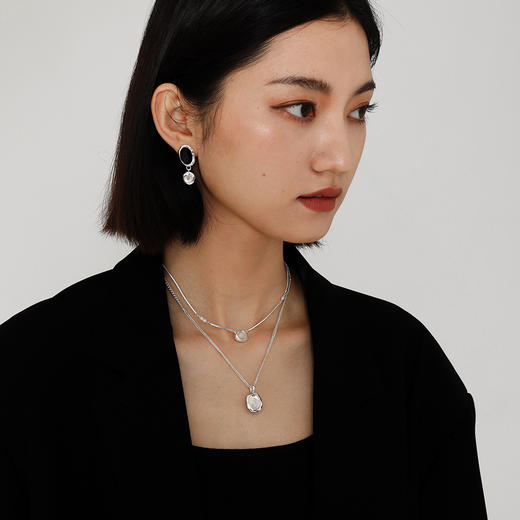 高级复古 SOFT ROOM 双色水晶宝石耳环金黑白 商品图4