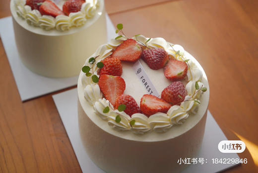 白色恋人草莓蛋糕，草莓夹心草莓装饰，满满的甜蜜，祝福你这个冬天，莓烦恼 商品图3