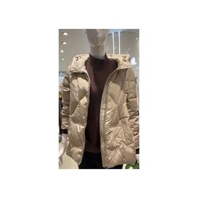 3楼知臣服饰