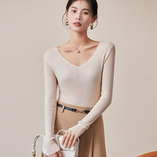 TG-03S199秋冬真丝羊毛V领女长袖打底衫 百搭纯色弹力桑蚕丝t恤女上衣 商品图2