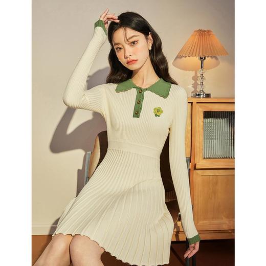 西遇POLO领针织连衣裙女2023年新款拼接撞色收腰显瘦小裙子12021680 商品图0