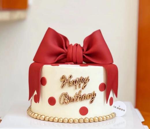 【臻品系列】-加高胚三层夹心半翻糖【中国红蝴蝶结】蛋糕 商品图0