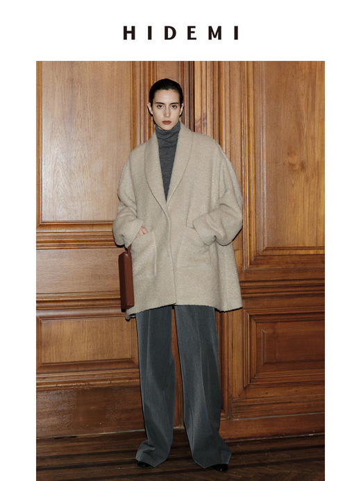 HIDEMI 节日系列羊驼毛长绒拉毛翻领口袋大廓形大衣 黑色/燕麦色 商品图0