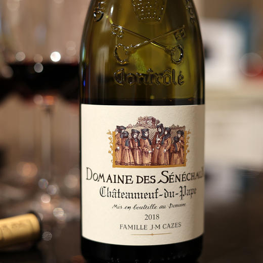 法国罗纳河谷御圣园教皇新堡红葡萄酒 商品图2