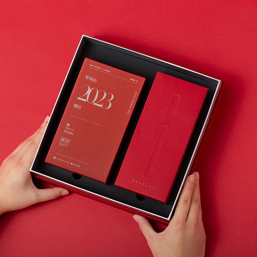 OWSPACE 单向历 2023 曙红礼盒 红武士钢笔套装 限定款 商品图4