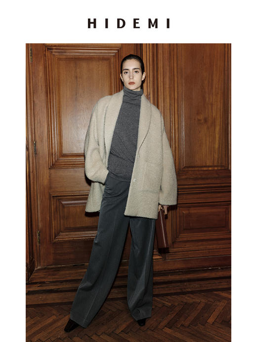 HIDEMI 节日系列羊驼毛长绒拉毛翻领口袋大廓形大衣 黑色/燕麦色 商品图4