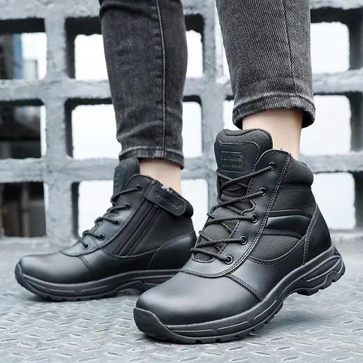 君洛克D13608防滑耐磨登山靴 商品图1