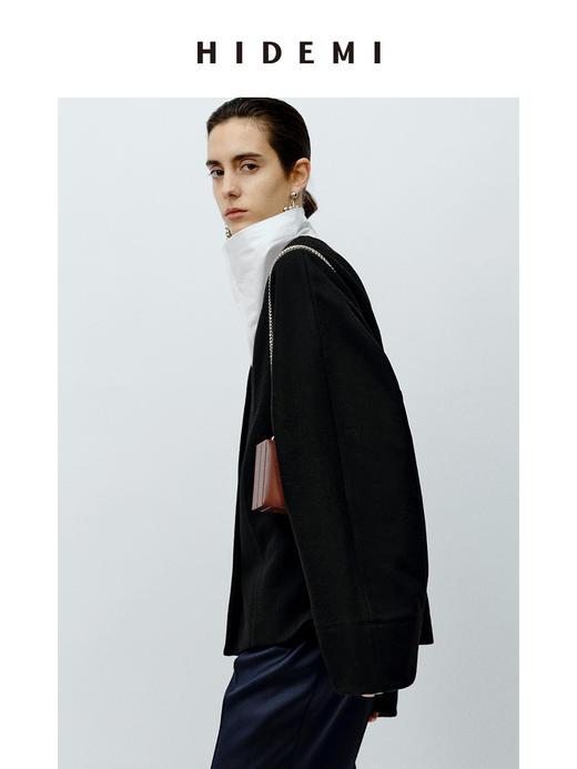 HIDEMI 节日系列三粒扣V领廓形羊毛短款大衣 商品图5