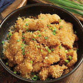 这道菜吃起来软糯烂熟，嫩而不糜，香味浓郁，解馋又下饭！ 