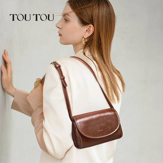 TOUTOU秋冬新款复古百搭油蜡牛皮单肩斜挎小方包 商品图2