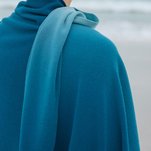 【林栖设计小店】100%绵羊毛流苏渐变气质舒适保暖围巾青绿披肩女2924297 商品图10