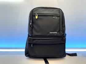 新秀丽双肩背包