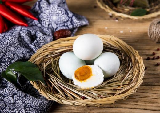 咸鸭蛋 1个起售 商品图0