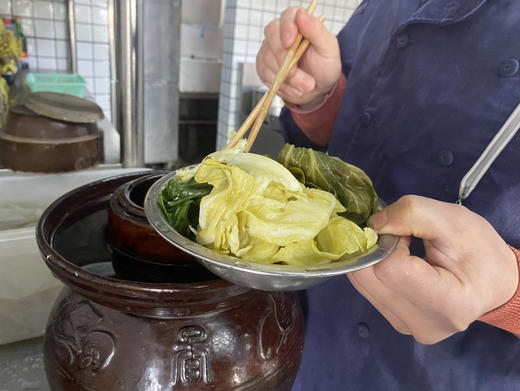 朴愿农场 自制特色腌酸菜-酸包菜叶  有机酸包菜 下饭菜200克 商品图0