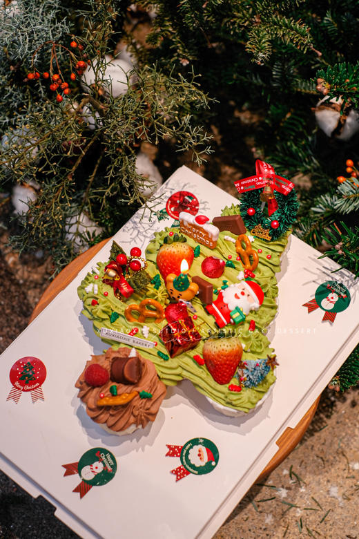 圣诞限定｜圣诞树纸杯蛋糕，抹茶奶油 商品图1