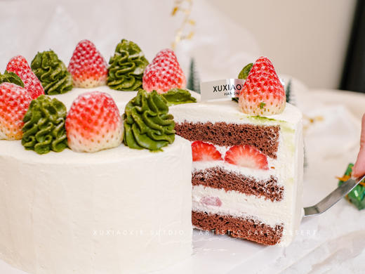 圣诞限定｜草莓奶油蛋糕，草莓夹心，奶油抹面 商品图4