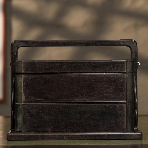 清早期 紫檀铜包角两撞提梁盒 商品图2