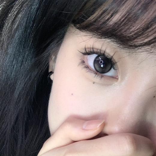 年抛 款式名字：小黑茶 Sondercon | 中直径14.2 着色13.5 | 【同品牌多副更划算，选款色板在详情页内，记得下滑】高光美瞳 商品图10