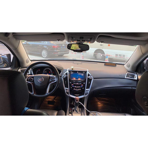 凯迪拉克	SRX 3.0L 精英版【长租-深圳】 商品图4