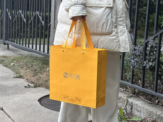 中秋节｜【玉兔呈祥·白牡丹】葵卯兔年生肖白茶唐风礼盒装，传统工艺，匠心制作，自然生态，道地仓储 ，五年陈化，花香水柔，毫香蜜韵悠长，荷香果香奶香温暖舒服，您值得拥有！ 商品图5