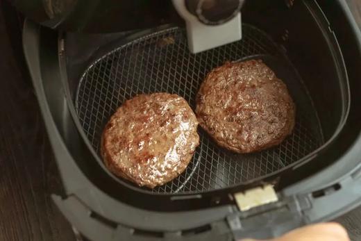 安格斯谷饲牛肉饼儿童早餐半成品熟冻速食食品汉堡专用肉饼 商品图1