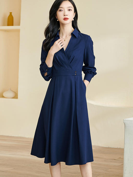 剩 米思阳2024秋季新款气质通勤翻领连衣裙简约纯色大摆中长裙子0242 商品图2