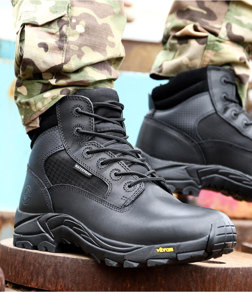 君洛克D19005中帮战术靴 防水 ，防静电，防滑，耐磨V底 商品图0
