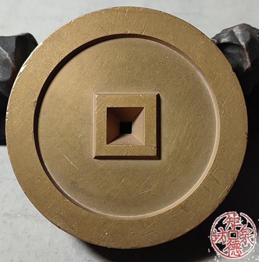 古泉书馆文创 有感斯通 雕母 文房铜镇  DJ0024 商品图6