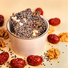 芝麻核桃糕   甜软可口不油腻   看得见的原料  秋冬休闲小零食