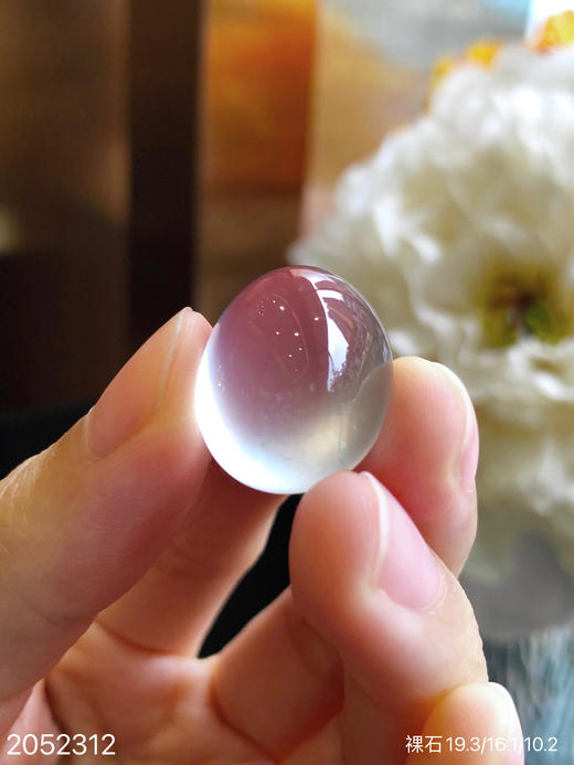 2052312，玻璃蛋面裸石。具体价格微信咨询 商品图2