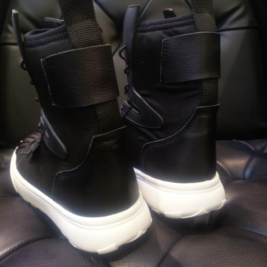 lfgjAF601时尚超轻底短靴，米色发黄，色差介意者慎拍 商品图4