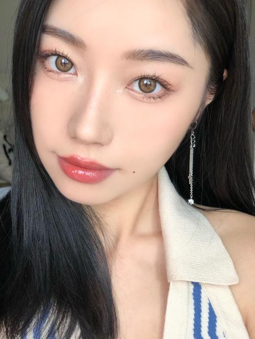 【年抛】款式名字：杏仁糖棕 hushlens  |  中直径14.2 着色13.5 | 【同品牌多副美瞳更划算，选款色板在详情页内】 商品图12