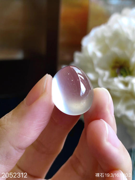 2052312，玻璃蛋面裸石。具体价格微信咨询 商品图4