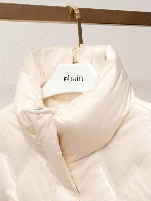 欧芮儿轻薄羽绒服女冬季2021年新款宽松时尚立领鸭绒设计感短外套 商品图1