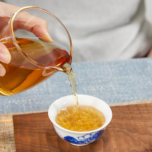 得雨芽丨柴头山 典藏砖 寿眉 福鼎白茶 方砖 2016年 200g  商品图2