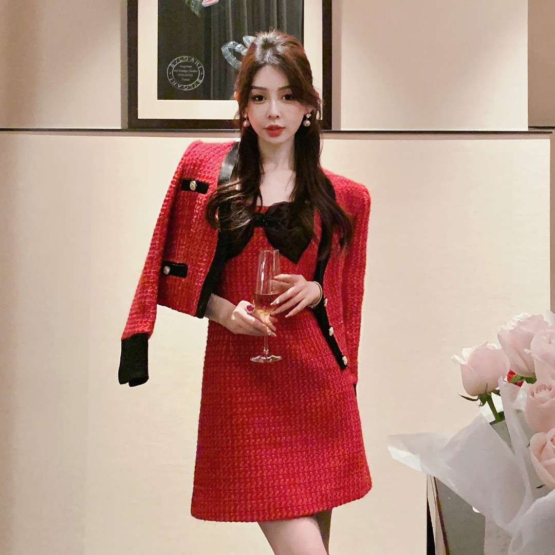 BeQueenStory【贺歳仟金】名媛小香风蝴蝶结设计感外套&连衣裙套装