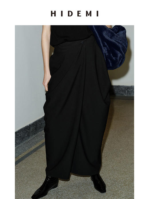 HIDEMI 节日系列极简设计感立体剪裁不对称纽扣式半身裙  黑色/灰色 商品图2