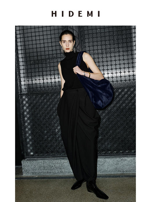 HIDEMI 节日系列极简设计感立体剪裁不对称纽扣式半身裙  黑色/灰色 商品图1