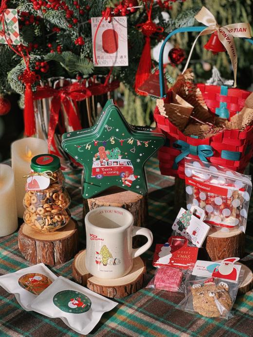 圣诞限定礼物提篮 商品图1