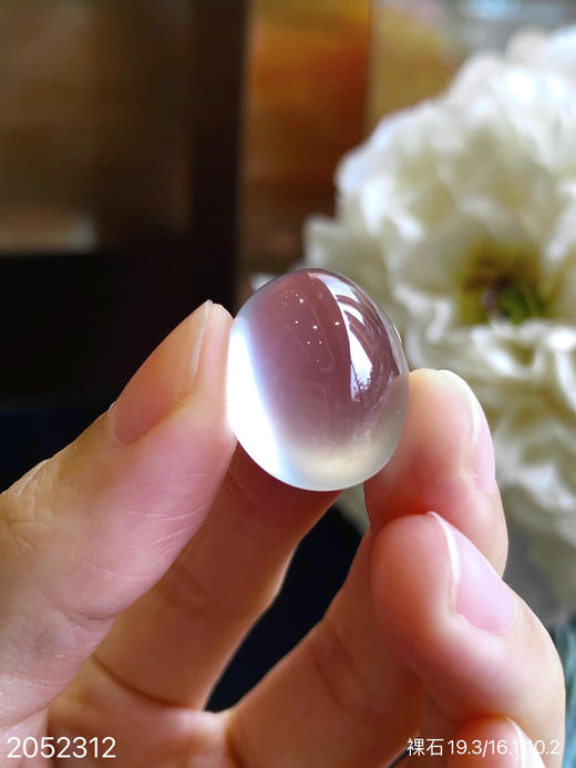 2052312，玻璃蛋面裸石。具体价格微信咨询 商品图3