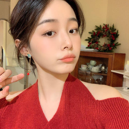 王炸返场圣诞节老人长款耳坠耳钉 少女小众设计独特耳环 商品图1